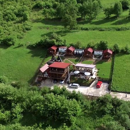 Bosnian Pyramid Glamping Hotel Visoko Kültér fotó